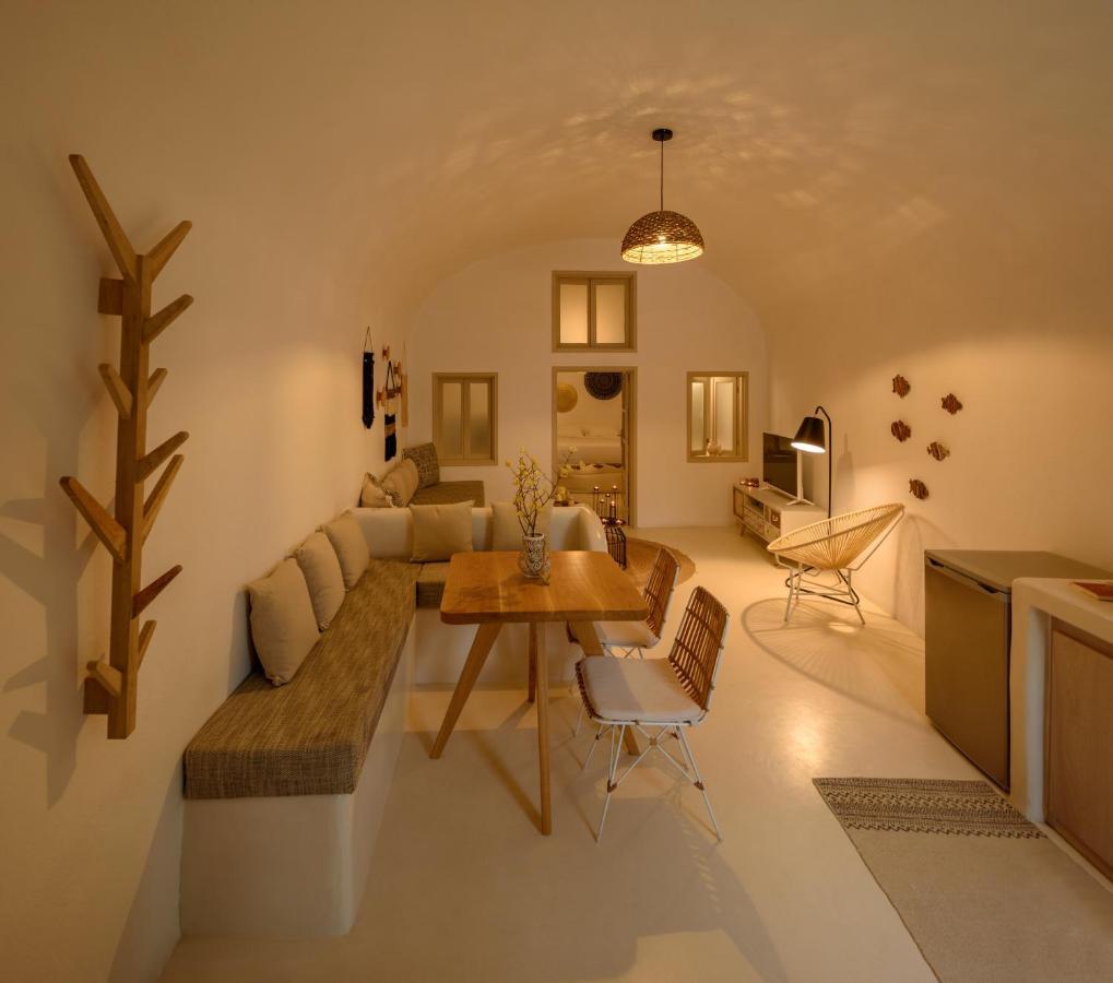 Suite Home Santorini Fira  Exterior photo