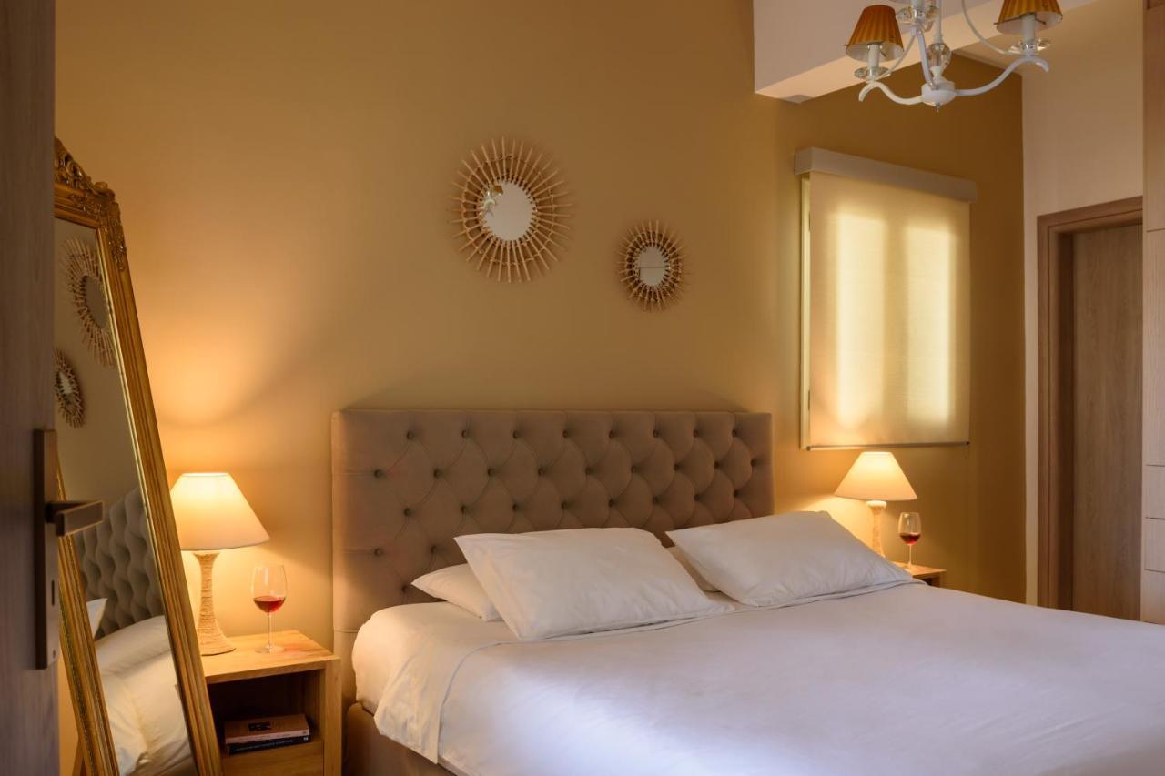Suite Home Santorini Fira  Exterior photo