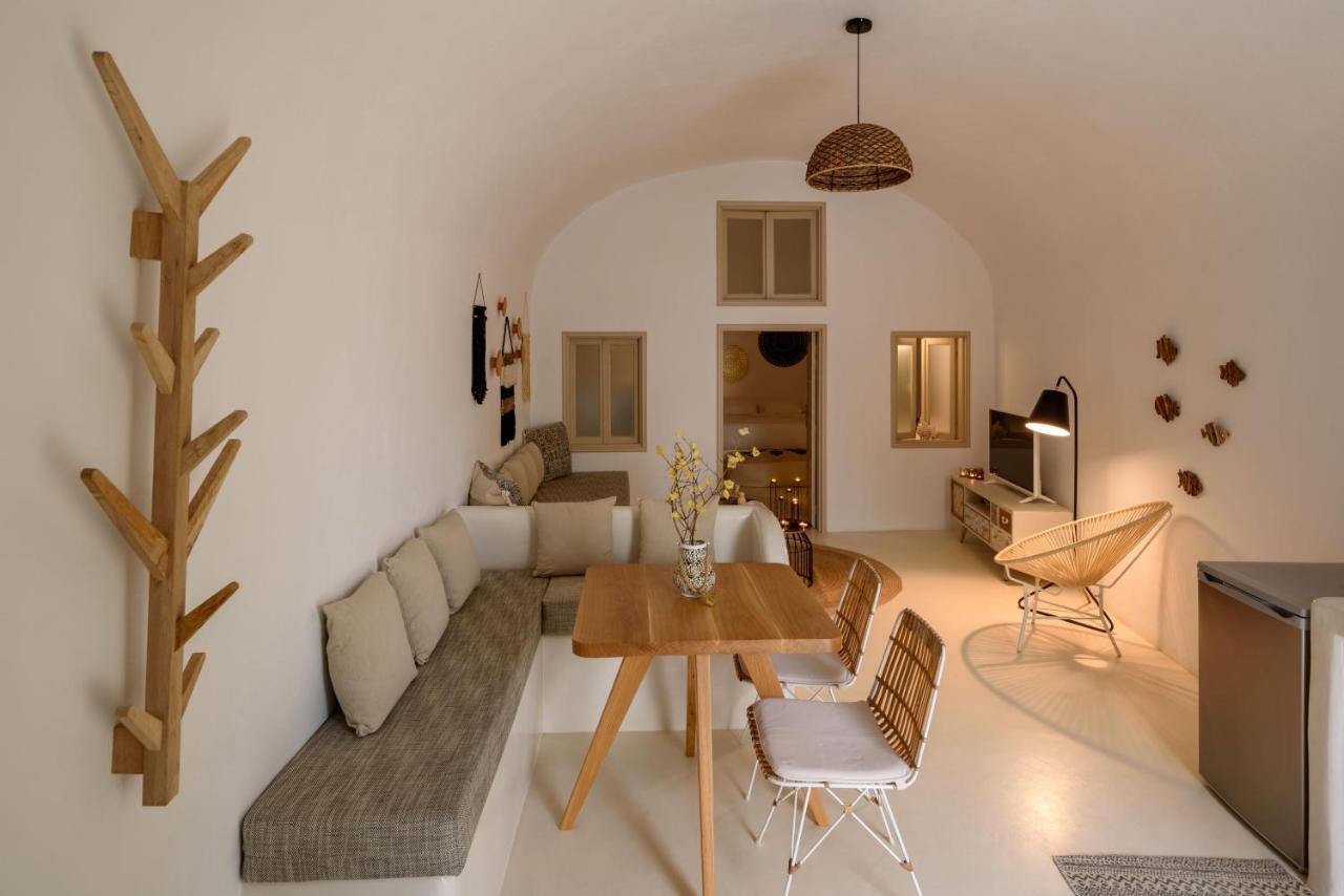 Suite Home Santorini Fira  Exterior photo